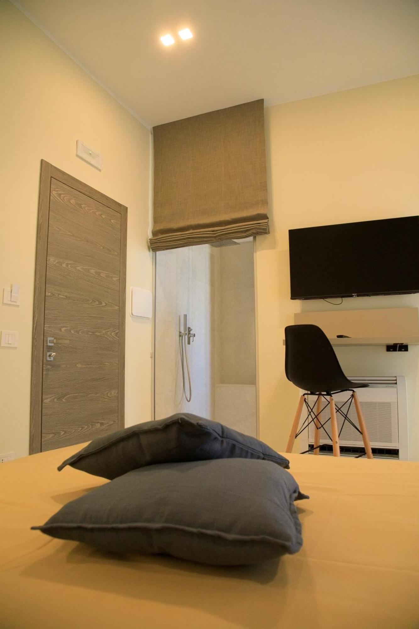 Domus Vivian Otel Montecorvino Pugliano Dış mekan fotoğraf