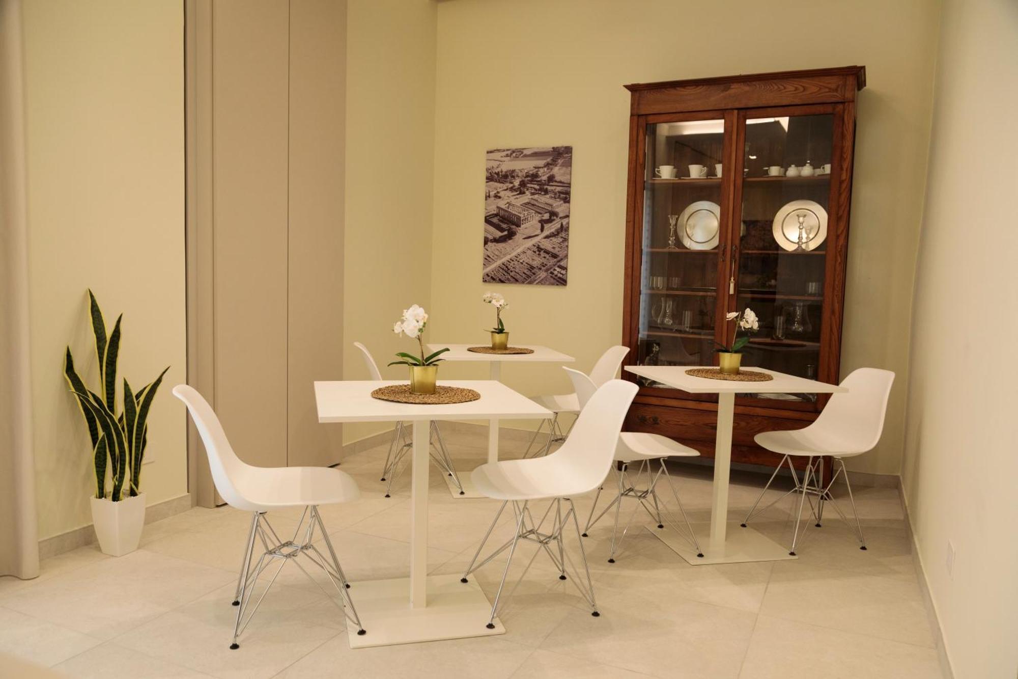 Domus Vivian Otel Montecorvino Pugliano Dış mekan fotoğraf